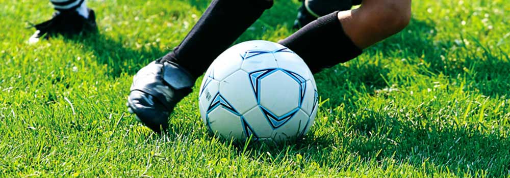 Immagine esemplificativa che rimanda al calcio, uno degli sport praticabili negli impianti sportivi di acqua acetosa